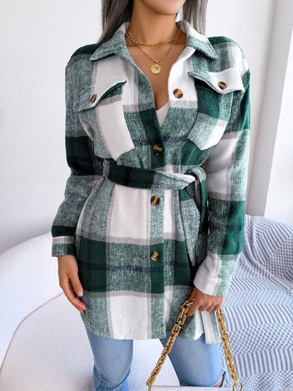 Gracefully Styled Coat for Any Occasion