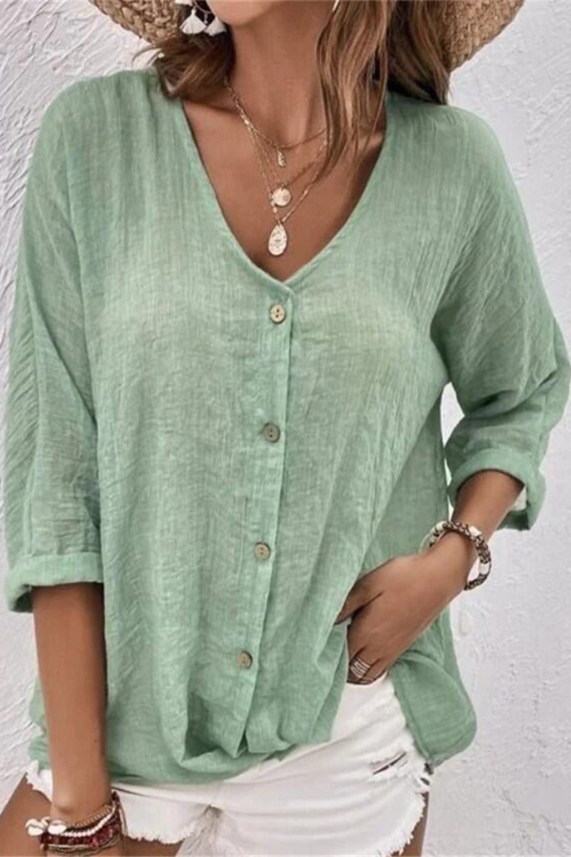 Classic Vintage Top with a Flattering Fit