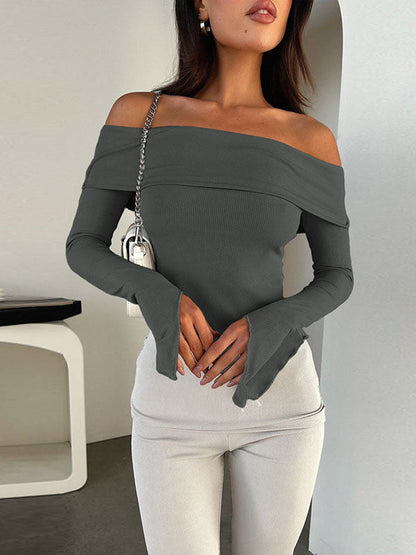 Effortlessly Elegant T-Shirt with a Timeless Design