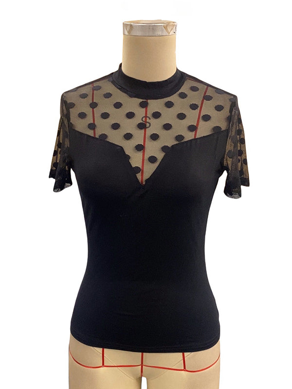 Well Tailored T-Shirt with a Graceful Silhouette