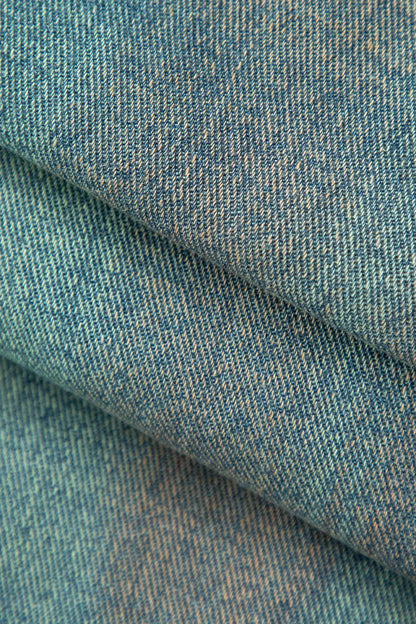 Effortlessly Elegant Garment with a Timeless Design