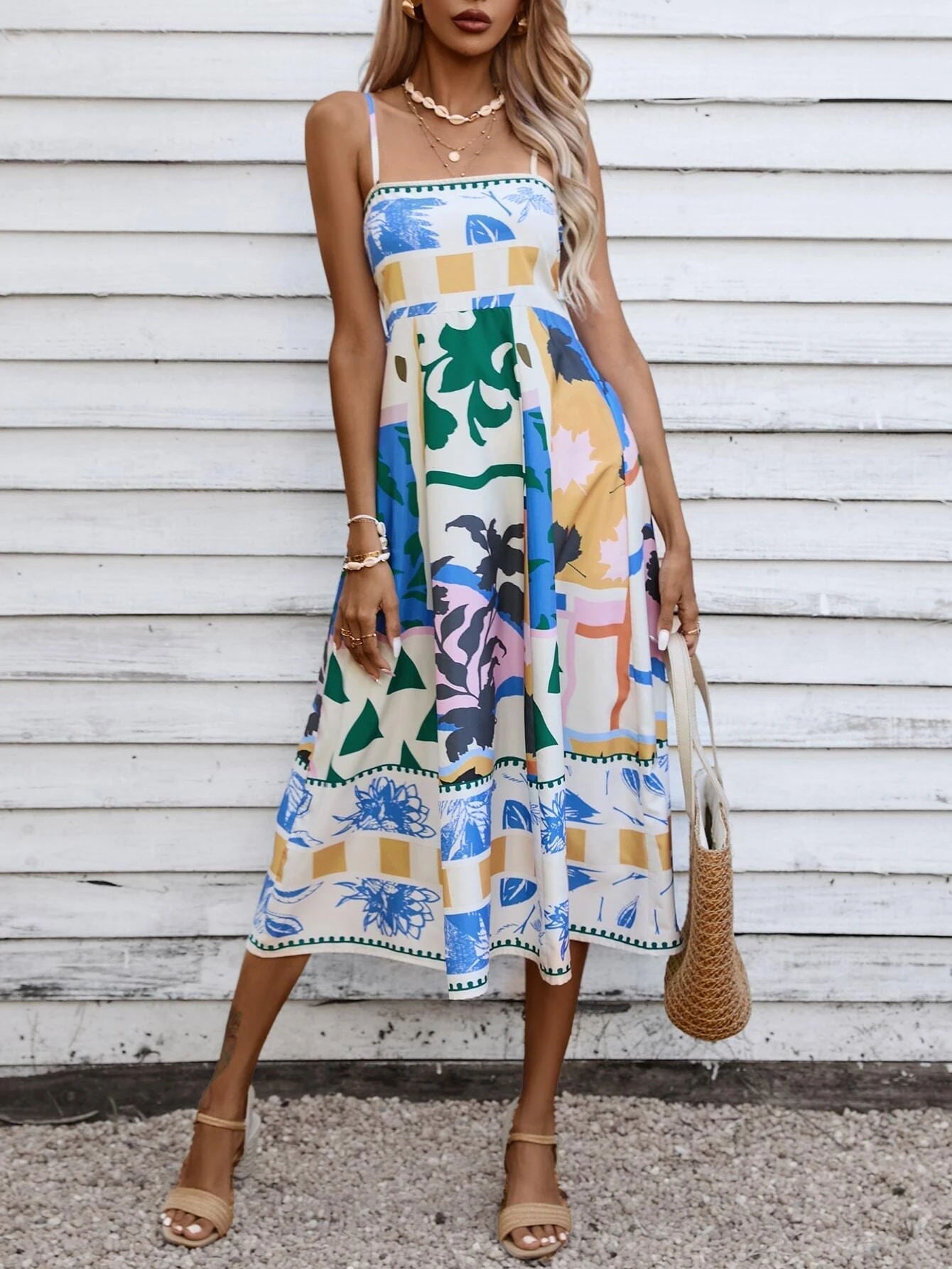 Elegantly Styled Dress for Everyday Wear