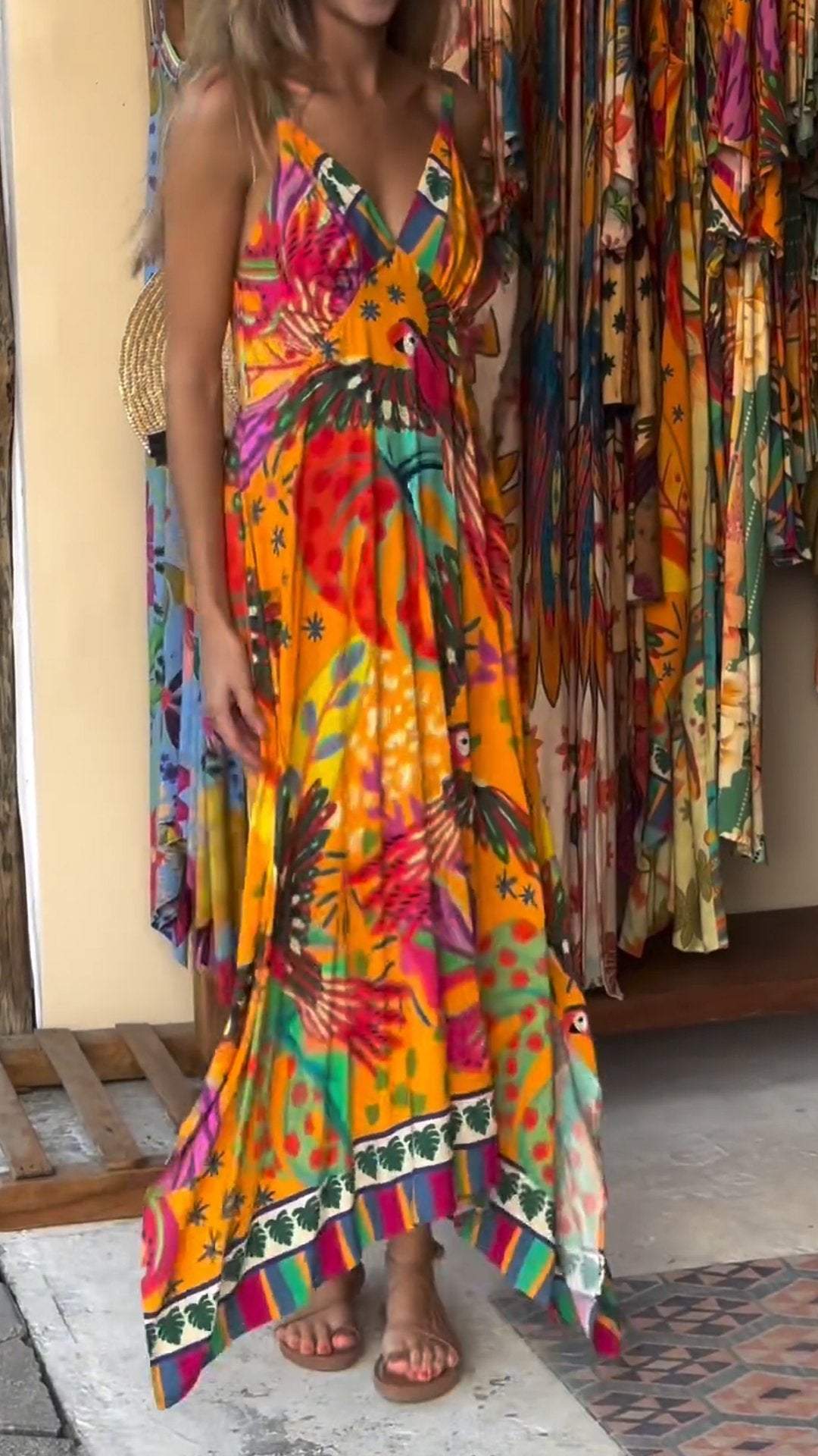 Classic Vintage & Enduringly Stylish Dress
