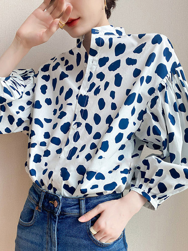 Beautifully Finished Blouse in a Timeless Design
