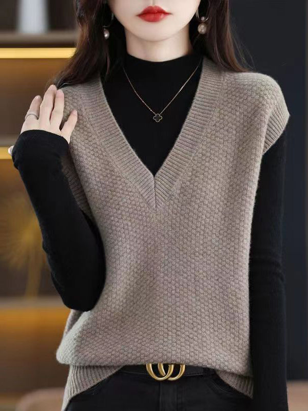 Sophisticated Top with a Clean Classic Look