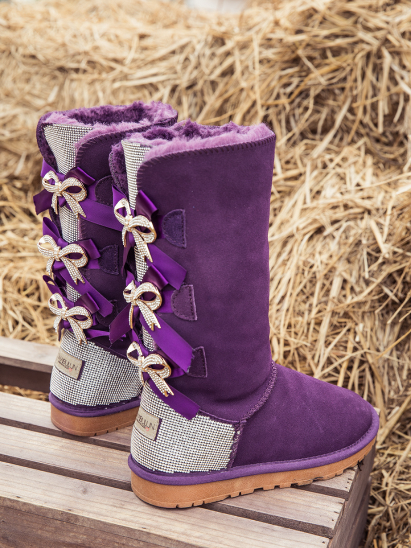 Beautifully Finished Boots in a Timeless Design