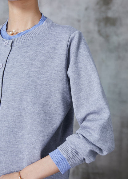 Classic Vintage Cardigan with a Flattering Fit