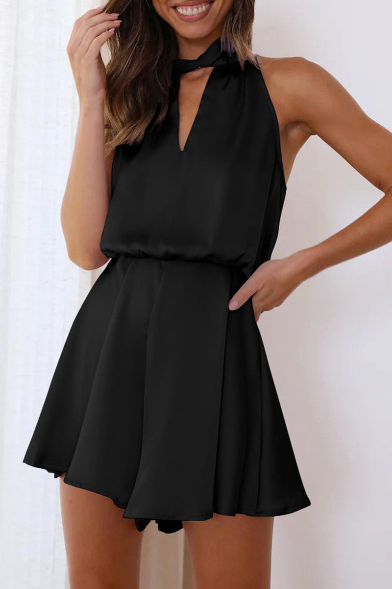 Sophisticated Garment with a Clean Classic Look