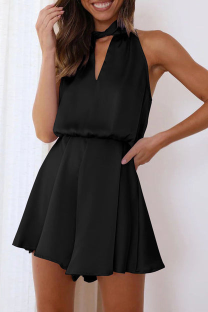 Sophisticated Garment with a Clean Classic Look