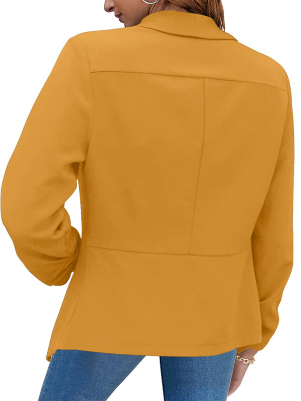 Beautifully Finished Coat in a Timeless Design
