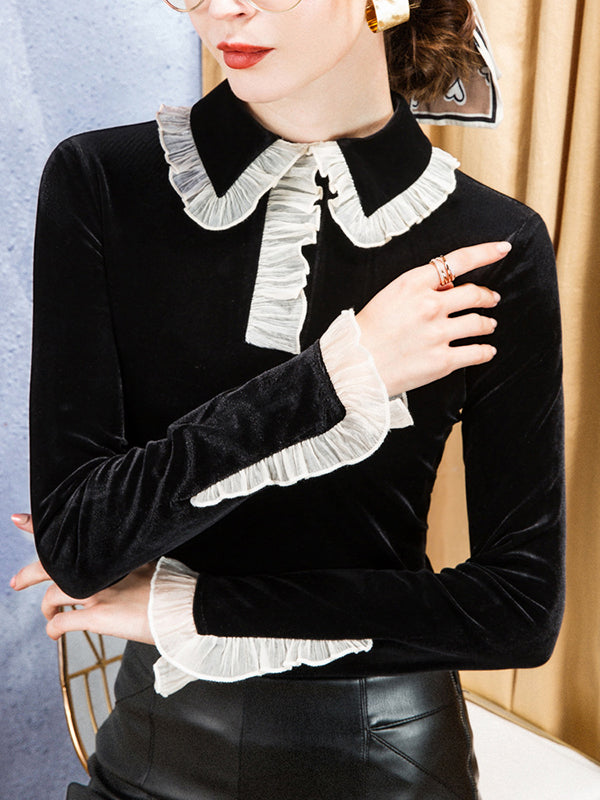 Effortlessly Elegant T-Shirt with a Timeless Design