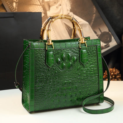 Classic Vintage Bag with a Flattering Fit