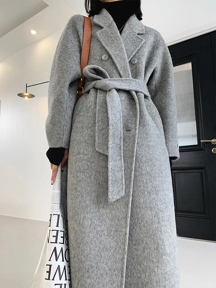 Polished Coat with an Effortless Classic Look