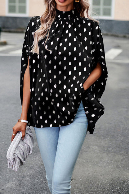 Effortlessly Elegant Blouse with a Timeless Design