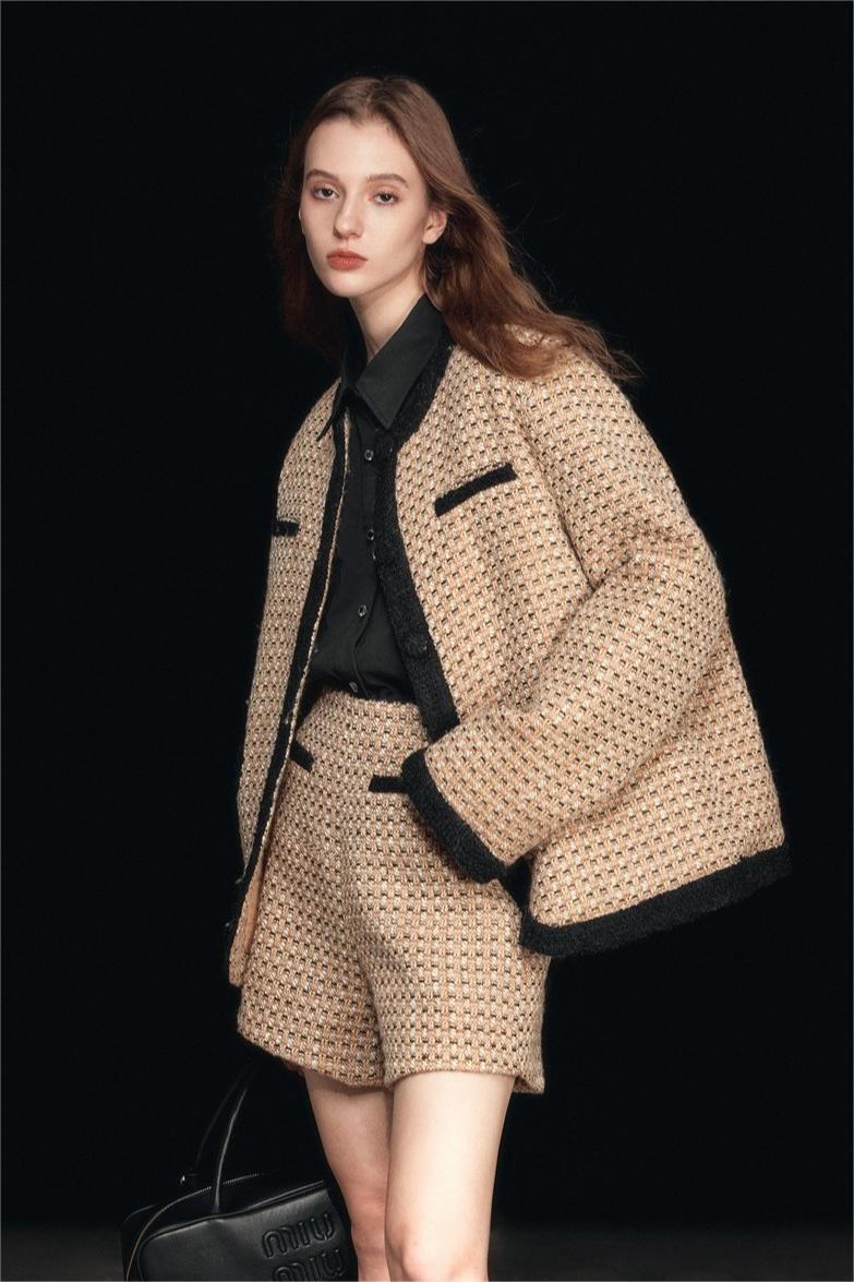 Beautifully Crafted Jacket in a Classic Style