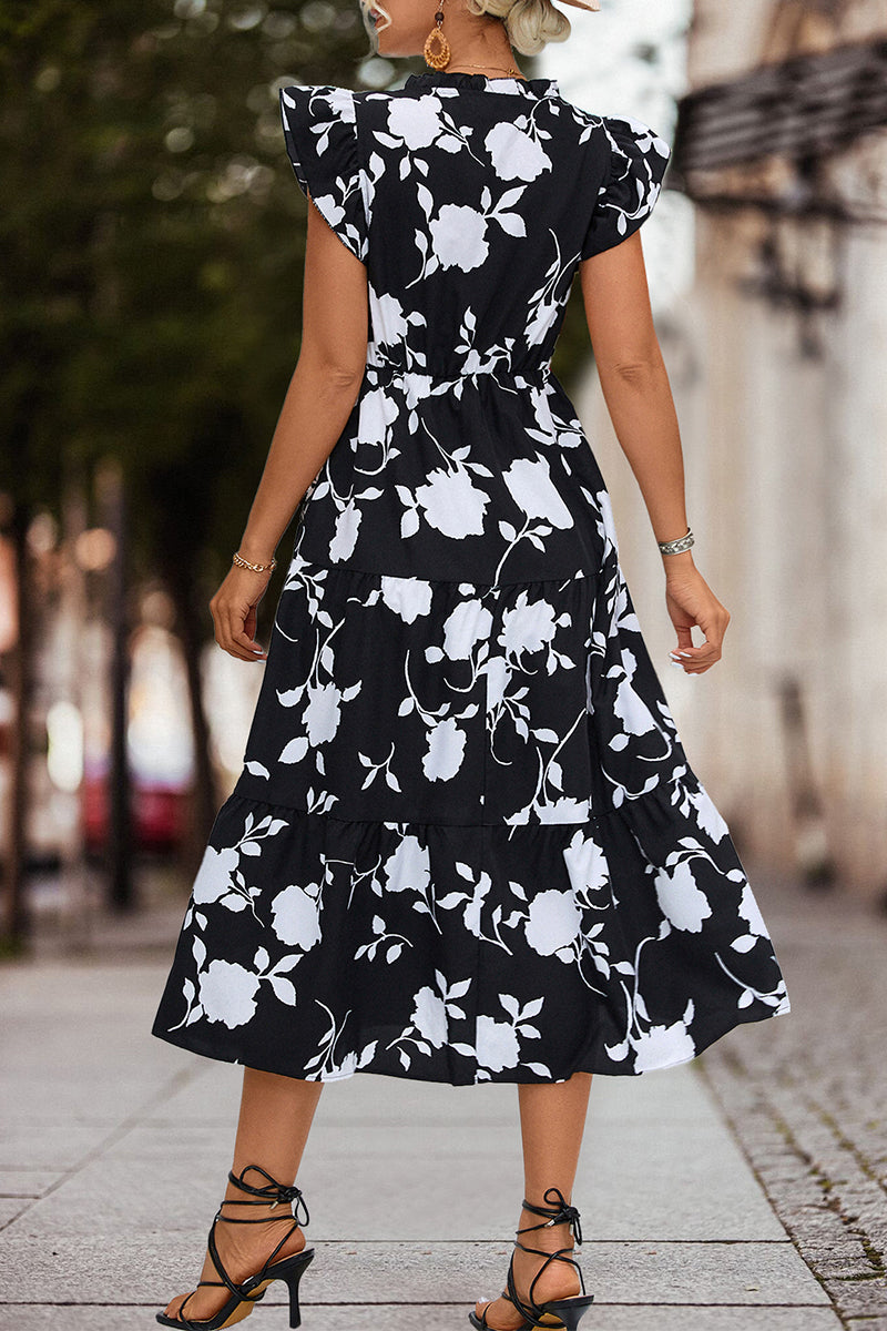 A Vintage Style Dress with Delicate Timeless Details