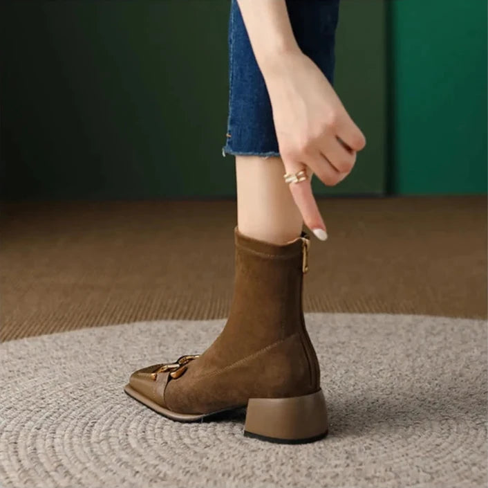 Classic Vintage Boots with a Flattering Fit