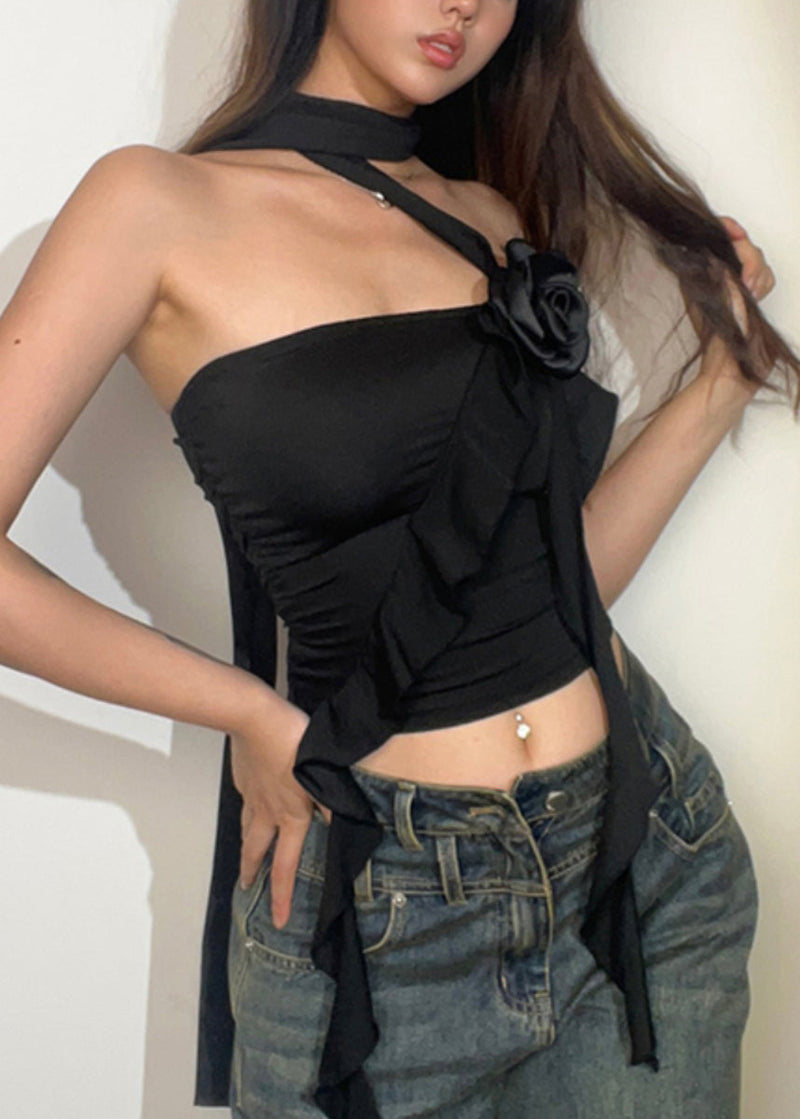 Effortlessly Elegant Garment with a Timeless Design