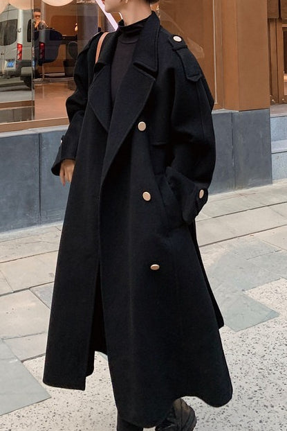 Classic Vintage Coat with a Flattering Fit