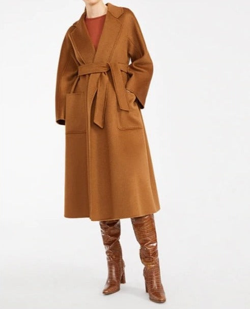 Beautifully Crafted Coat in a Classic Style