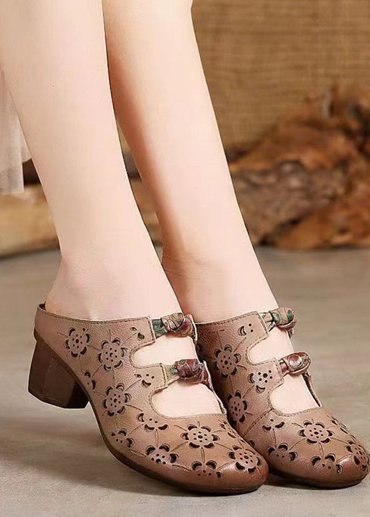 A Vintage Style Heels with Delicate Timeless Details