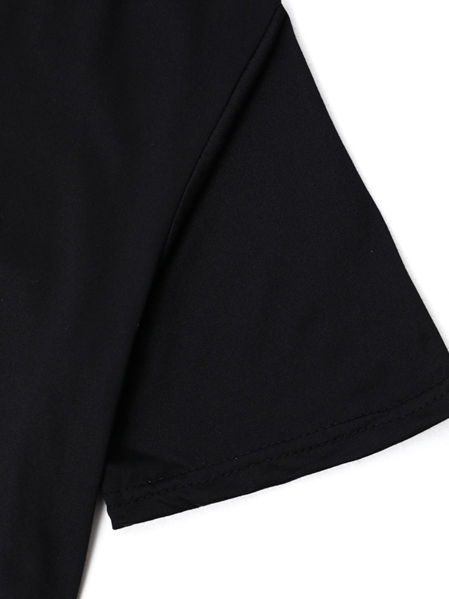 Beautifully Crafted T-Shirt in a Classic Style