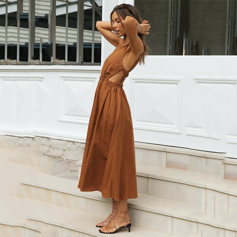 Effortlessly Elegant Dress with a Timeless Design
