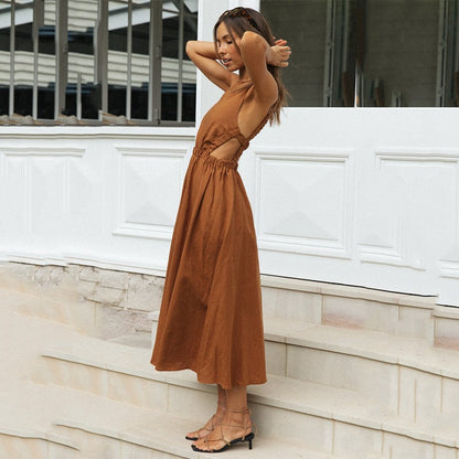 Effortlessly Elegant Dress with a Timeless Design