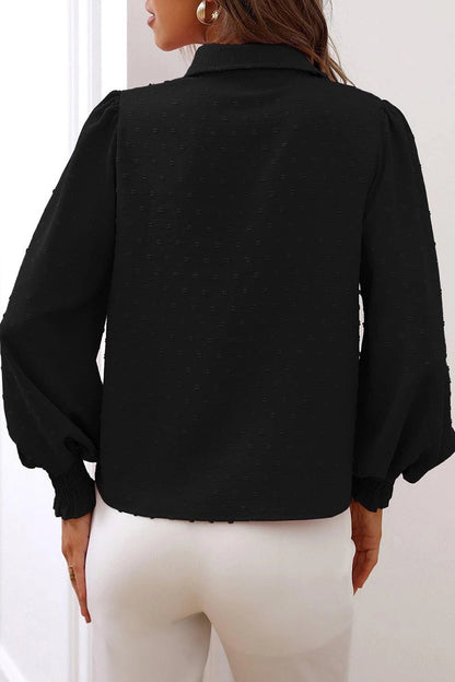 Classic Vintage Blouse with a Flattering Fit