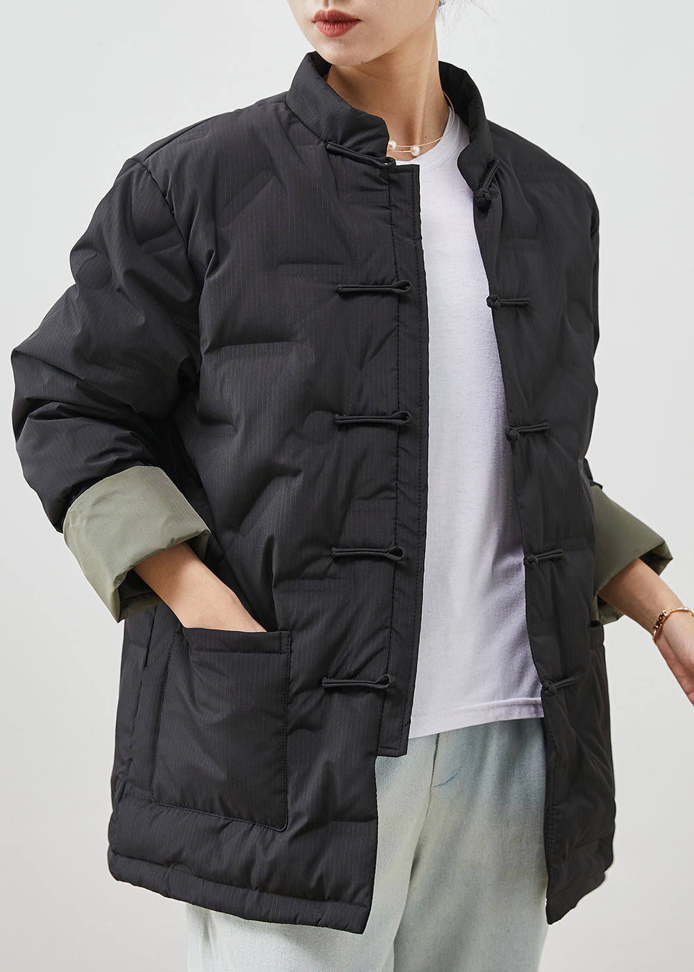 Gracefully Styled Coat for Any Occasion