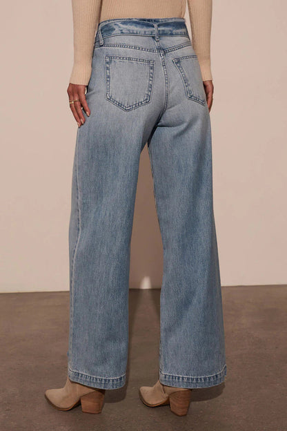 Beautifully Crafted Garment in a Classic Style