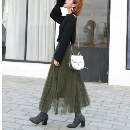 Effortlessly Elegant Garment with a Timeless Design