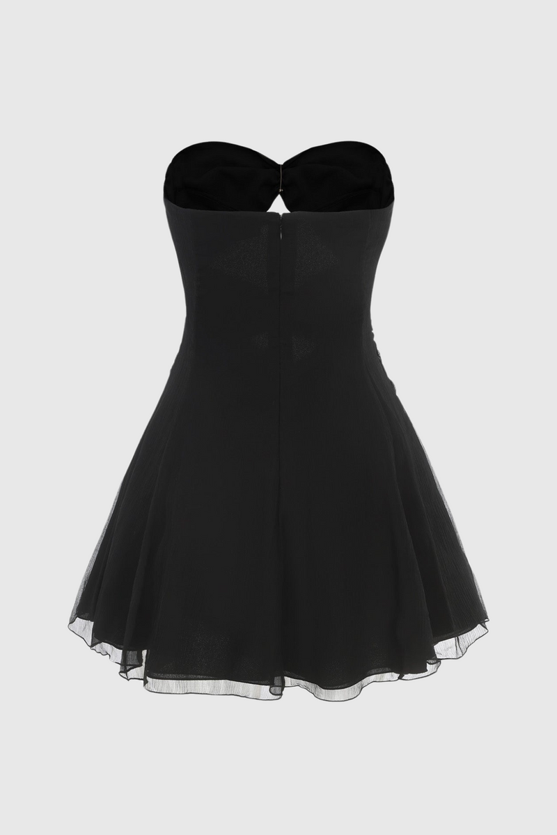 Beautifully Crafted Dress in a Classic Style