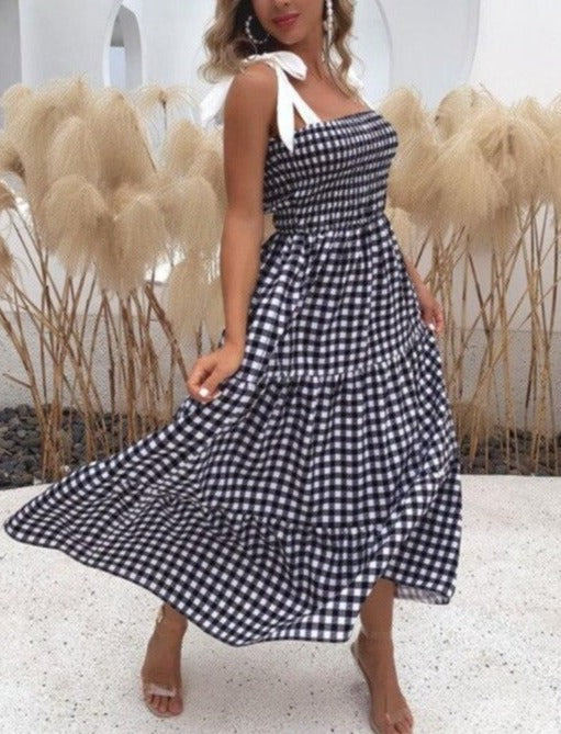 Effortlessly Elegant Dress with a Timeless Design