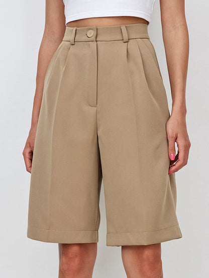 Classic Vintage Pants with a Flattering Fit