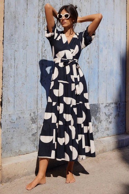 Elegantly Styled Dress for Everyday Wear