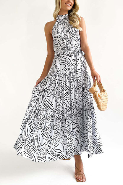 Gracefully Styled Dress for Any Occasion
