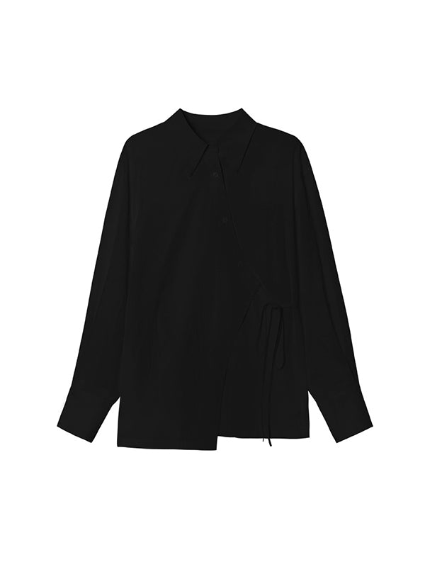 Classic Vintage Blouse with a Flattering Fit