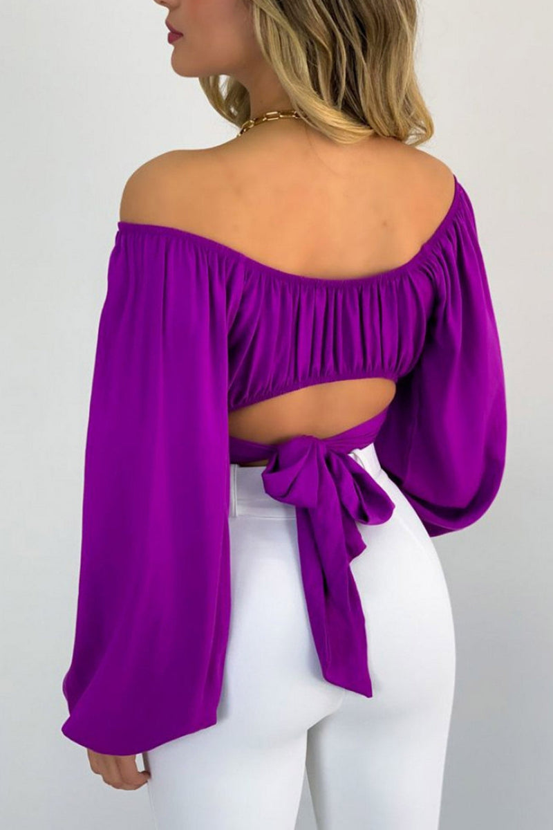 Well Tailored Top with a Graceful Silhouette