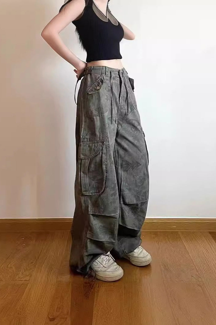Gracefully Styled Pants for Any Occasion
