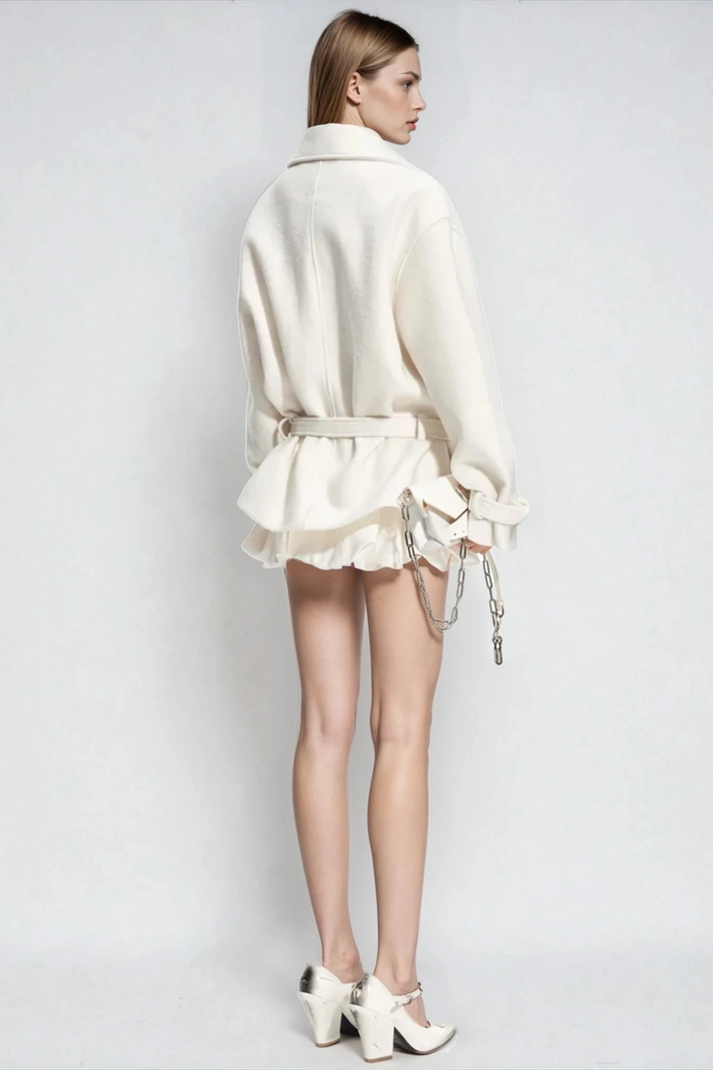 Gracefully Styled Jacket for Any Occasion