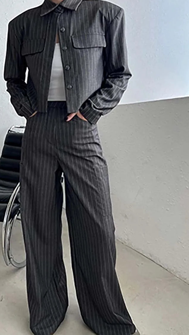 Elegantly Styled Pants for Everyday Wear