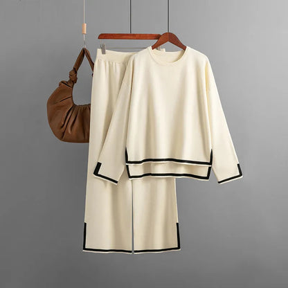 Effortlessly Elegant Garment with a Timeless Design