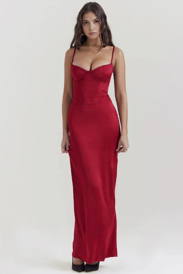 Gracefully Styled Garment for Any Occasion