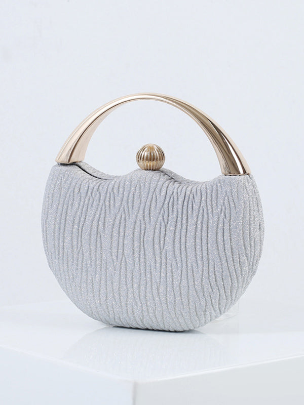 Gracefully Styled Bag for Any Occasion