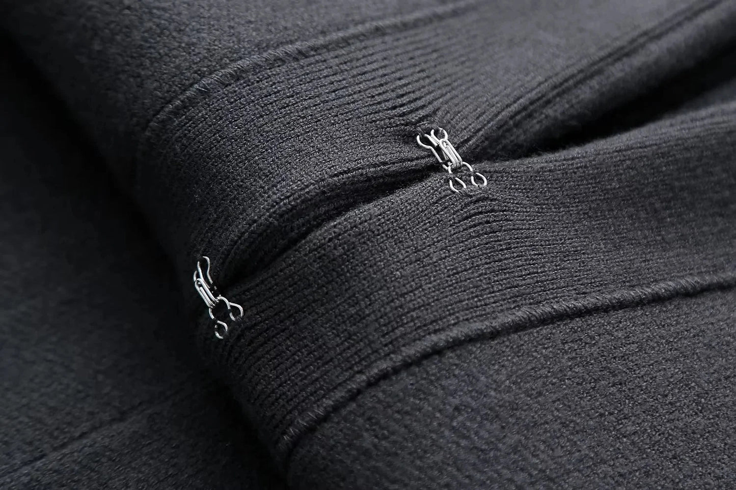 Effortlessly Elegant Garment with a Timeless Design