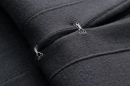 Effortlessly Elegant Garment with a Timeless Design