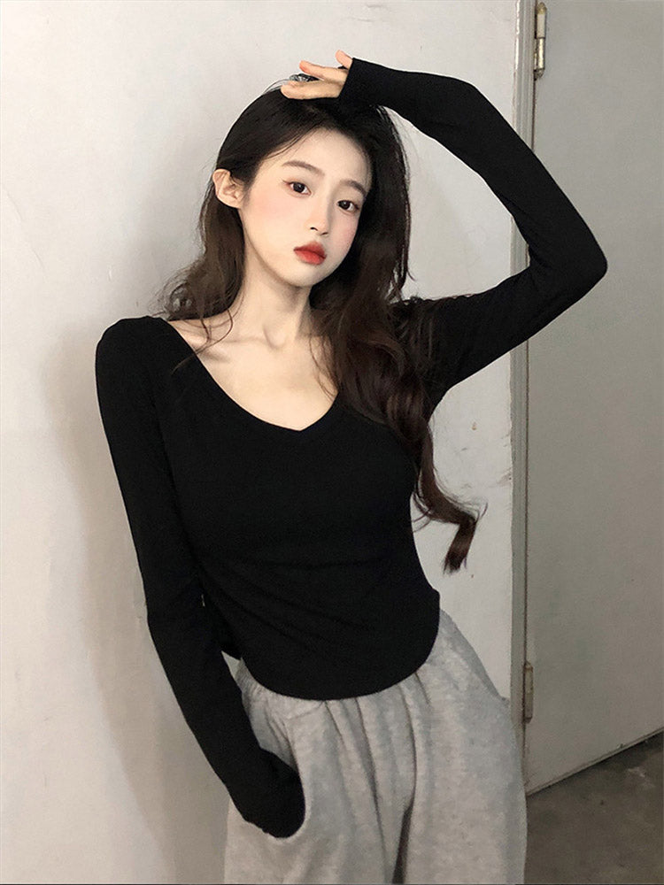 Sophisticated T-Shirt with a Clean Classic Look