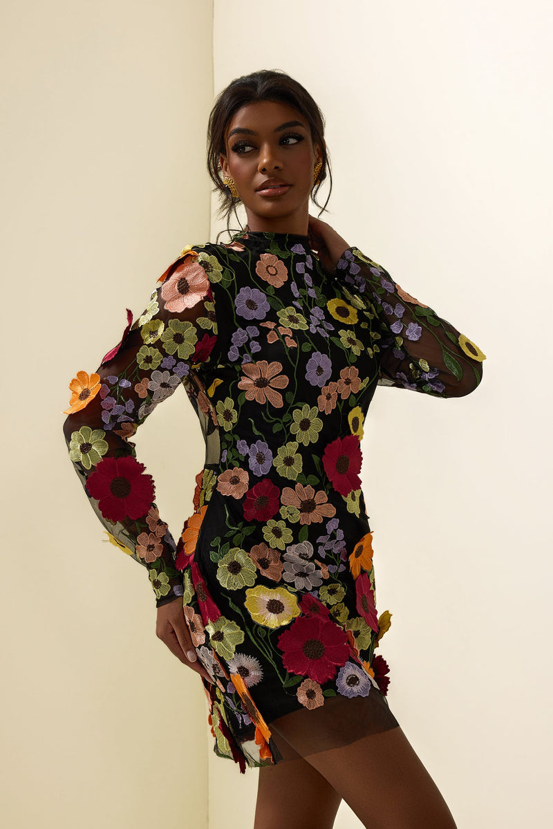 Polished Dress with an Effortless Classic Look