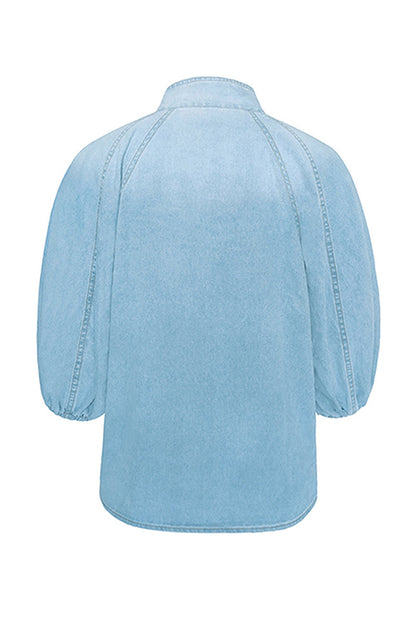Classic Vintage Blouse with a Flattering Fit